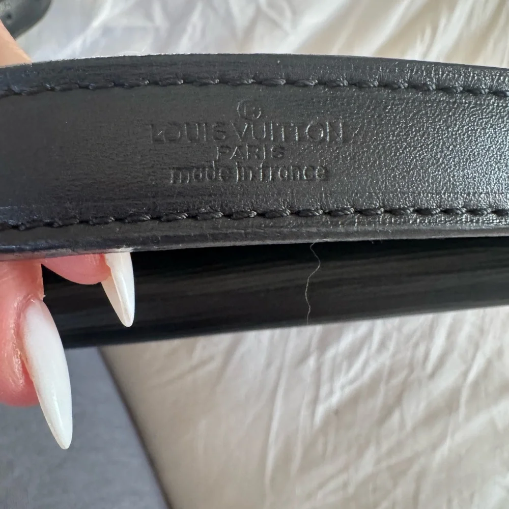 Louis Vuitton Black Epi - Picture 12 of 13